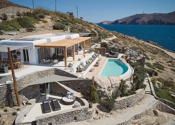 Barbarossa - Elegant Beachfront Retreat With Heated Pool & Outdoor Gym * Ftelia (Mykonos)