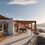 Barbarossa - Elegant Beachfront Retreat With Heated Pool & Outdoor Gym