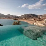 Villa Barbarossa - Elegant Beachfront Retreat With Heated Pool & Outdoor Gym *