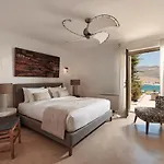 Barbarossa - Elegant Beachfront Retreat With Heated Pool & Outdoor Gym * Fteliá