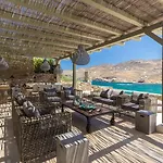 Barbarossa - Elegant Beachfront Retreat With Heated Pool & Outdoor Gym