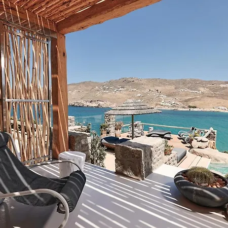 Villa Barbarossa - Elegant Beachfront Retreat With Heated Pool & Outdoor Gym Ftelia (Mykonos)
