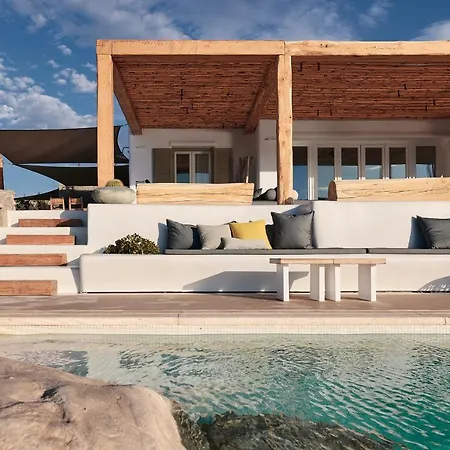 Barbarossa - Elegant Beachfront Retreat With Heated Pool & Outdoor Gym Ftelia (Mykonos)