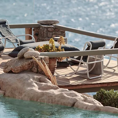 Barbarossa - Elegant Beachfront Retreat With Heated Pool & Outdoor Gym Ftelia (Mykonos)