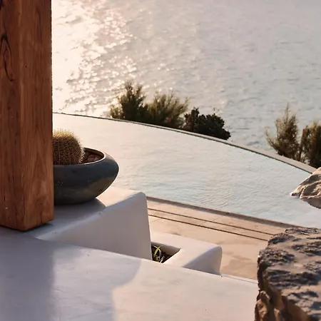 Barbarossa - Elegant Beachfront Retreat With Heated Pool & Outdoor Gym * Ftelia (Mykonos)