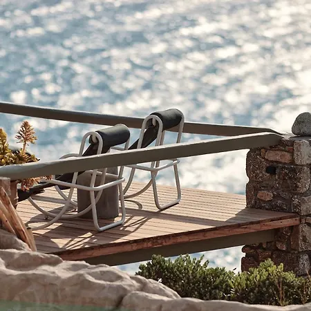 Villa Barbarossa - Elegant Beachfront Retreat With Heated Pool & Outdoor Gym *