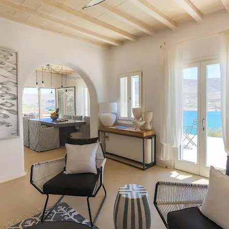 וילה Barbarossa - Elegant Beachfront Retreat With Heated Pool & Outdoor Gym