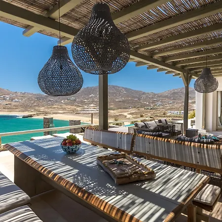 וילה Barbarossa - Elegant Beachfront Retreat With Heated Pool & Outdoor Gym *