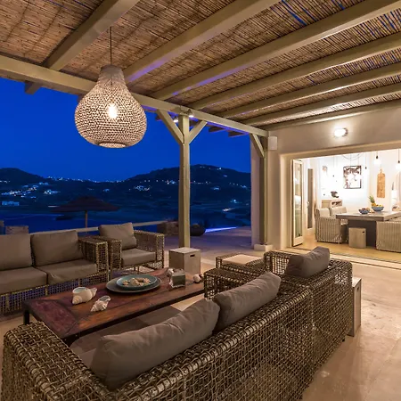 וילה Barbarossa - Elegant Beachfront Retreat With Heated Pool & Outdoor Gym