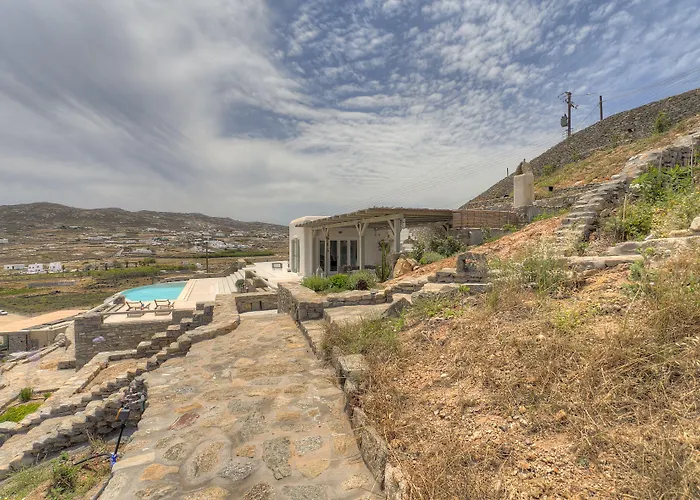 Barbarossa - Elegant Beachfront Retreat With Heated Pool & Outdoor Gym Ftelia (Mykonos)