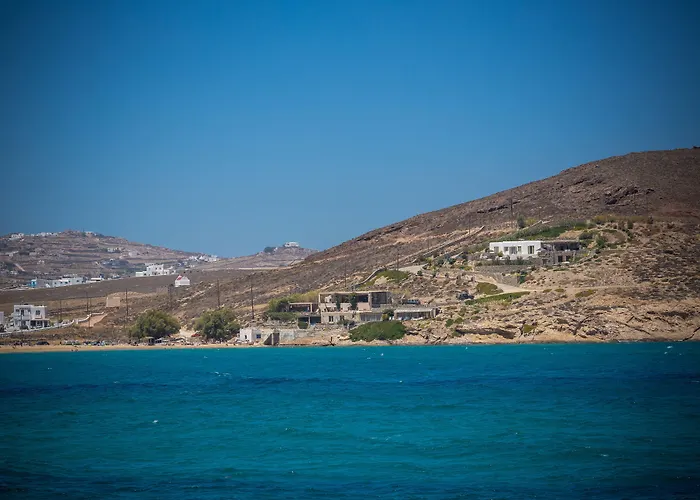 Barbarossa - Elegant Beachfront Retreat With Heated Pool & Outdoor Gym Villa Fteliá