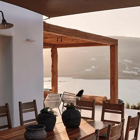 Barbarossa - Elegant Beachfront Retreat With Heated Pool & Outdoor Gym Villa Ftelia (Mykonos)