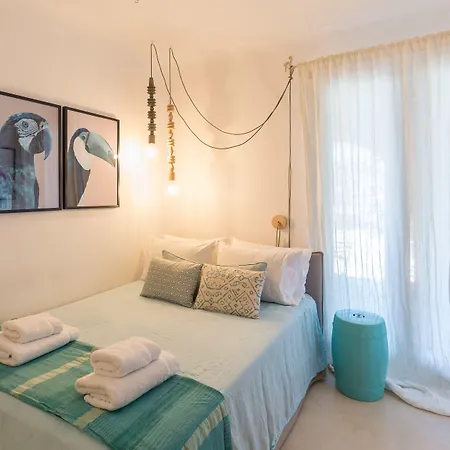 Barbarossa - Elegant Beachfront Retreat With Heated Pool & Outdoor Gym فيلة