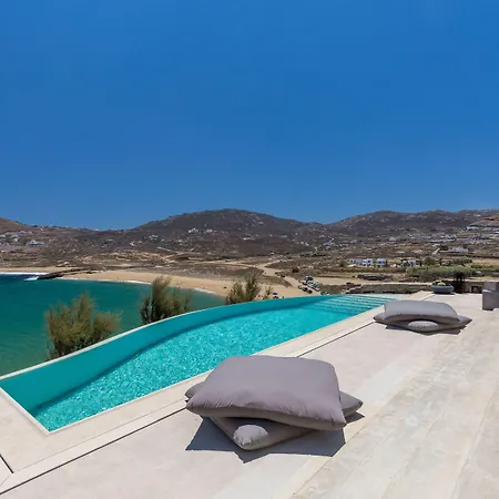 Villa Barbarossa - Elegant Beachfront Retreat With Heated Pool & Outdoor Gym *