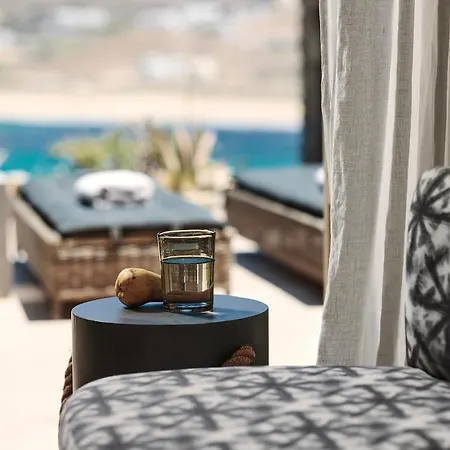 Barbarossa - Elegant Beachfront Retreat With Heated Pool & Outdoor Gym Villa *