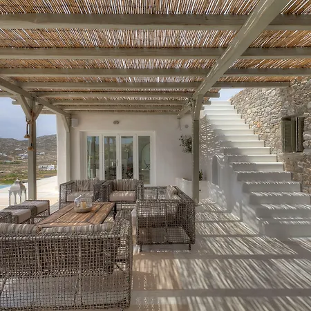 Villa Barbarossa - Elegant Beachfront Retreat With Heated Pool & Outdoor Gym *